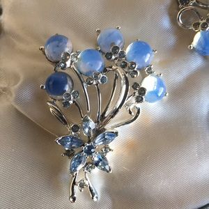 Vintage Lang Brooch and Clip Earring Set in box